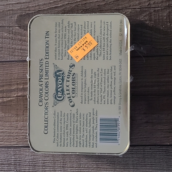 Crayola presents Collectors Colors Limited Edition Tin - Picture 5 of 6